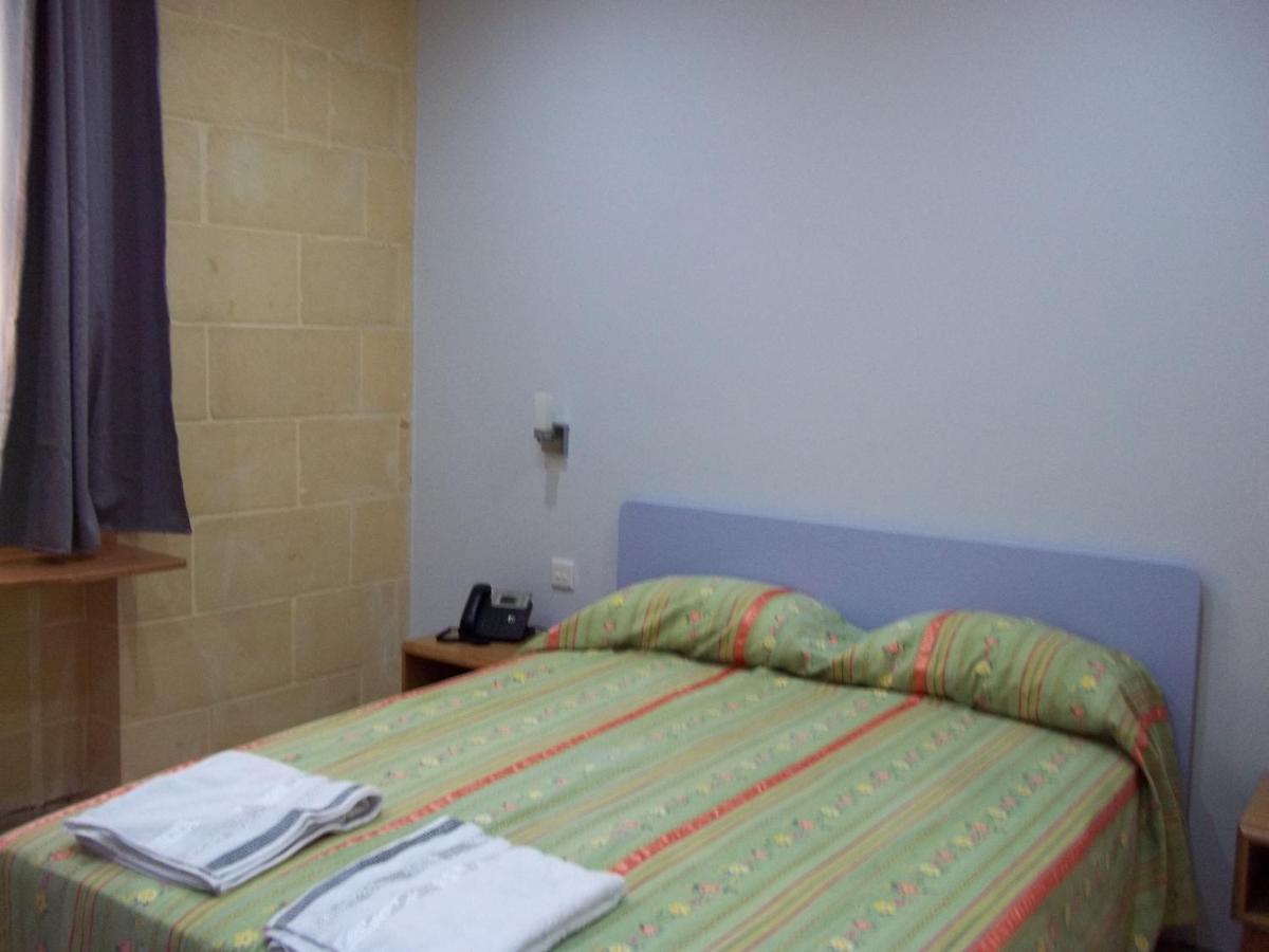 Country Inn سانّات المظهر الخارجي الصورة