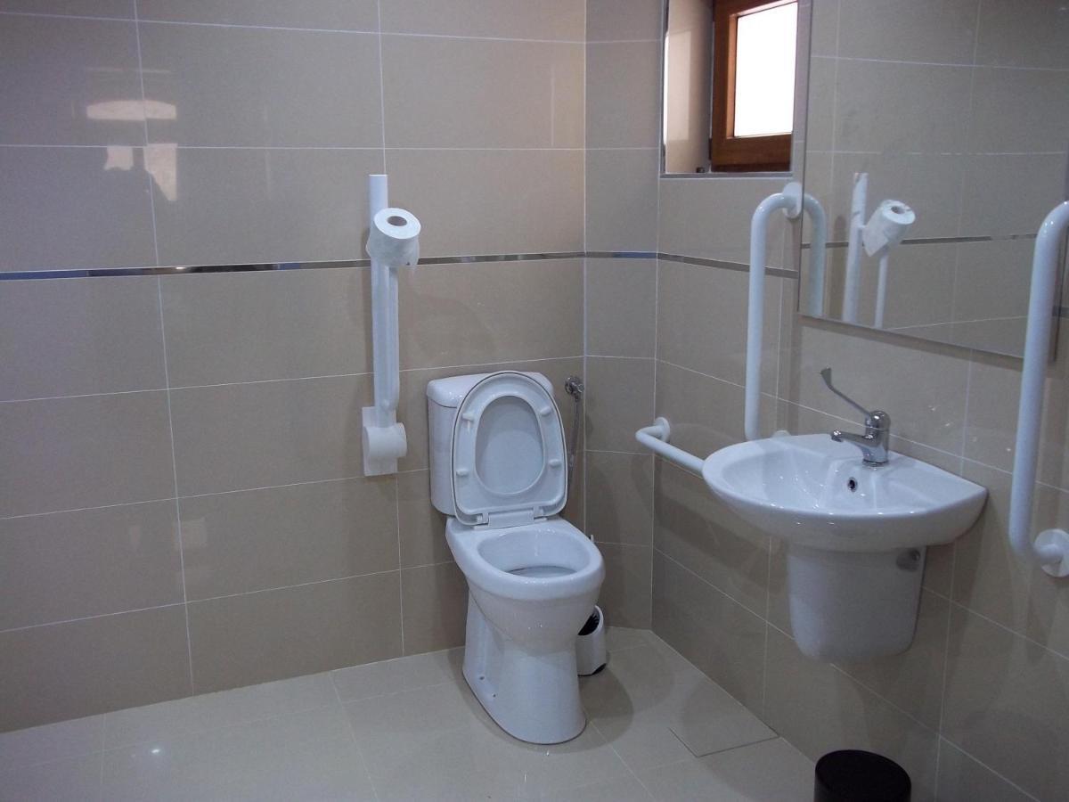 Country Inn سانّات المظهر الخارجي الصورة